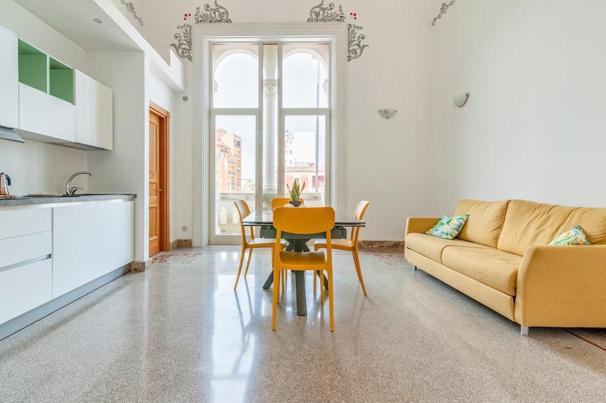 Residence De Franchis - Smart Apartments Lecce Exterior foto