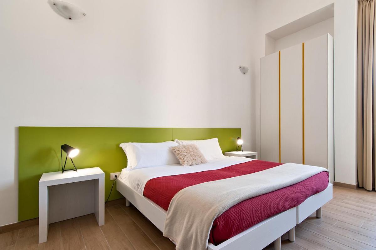 Residence De Franchis - Smart Apartments Lecce Exterior foto